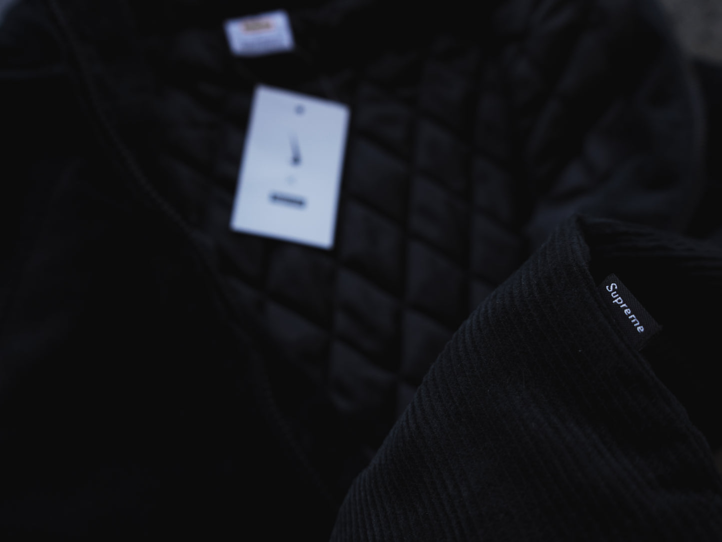 Supreme - Nike