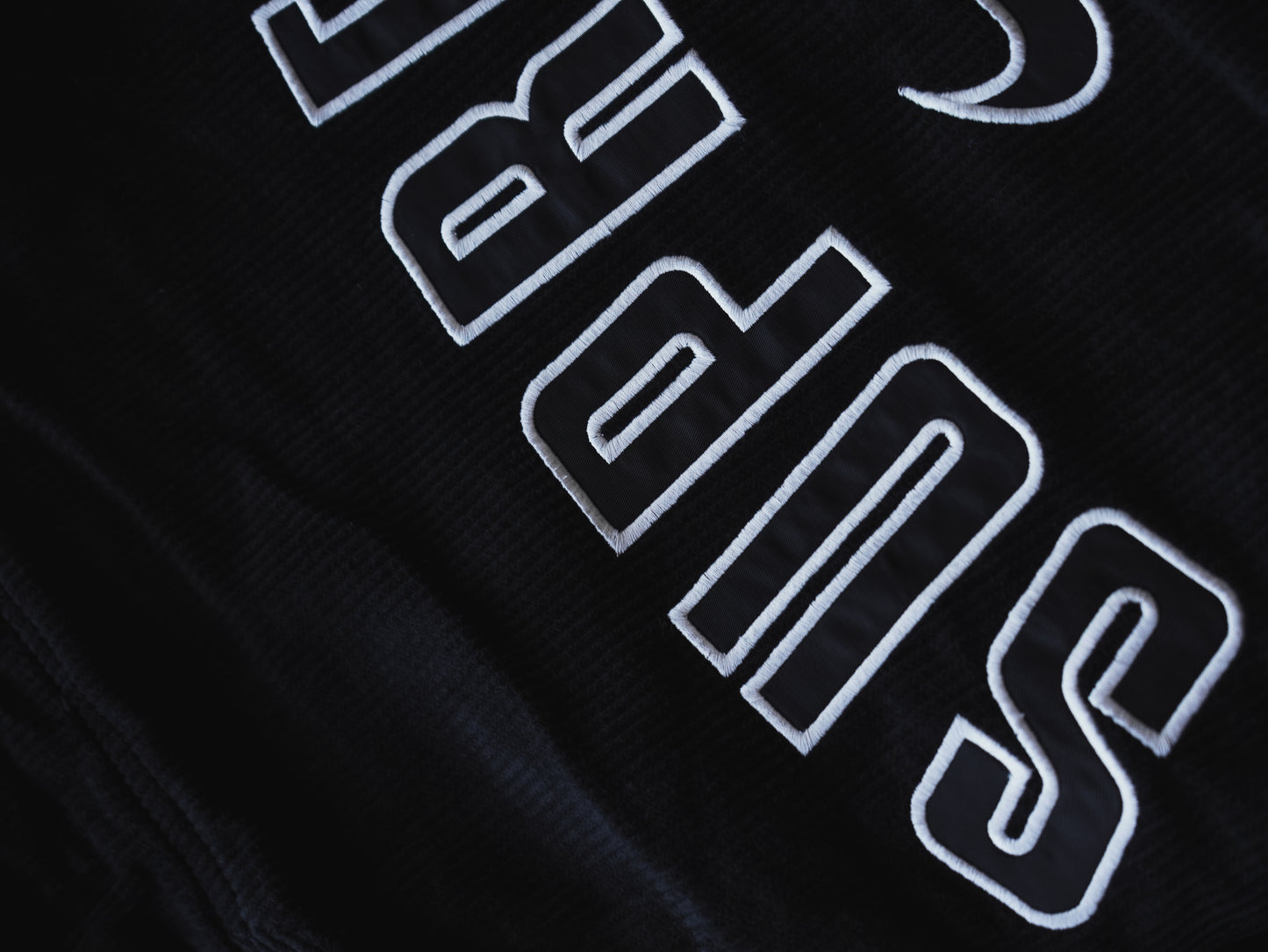 Supreme - Nike